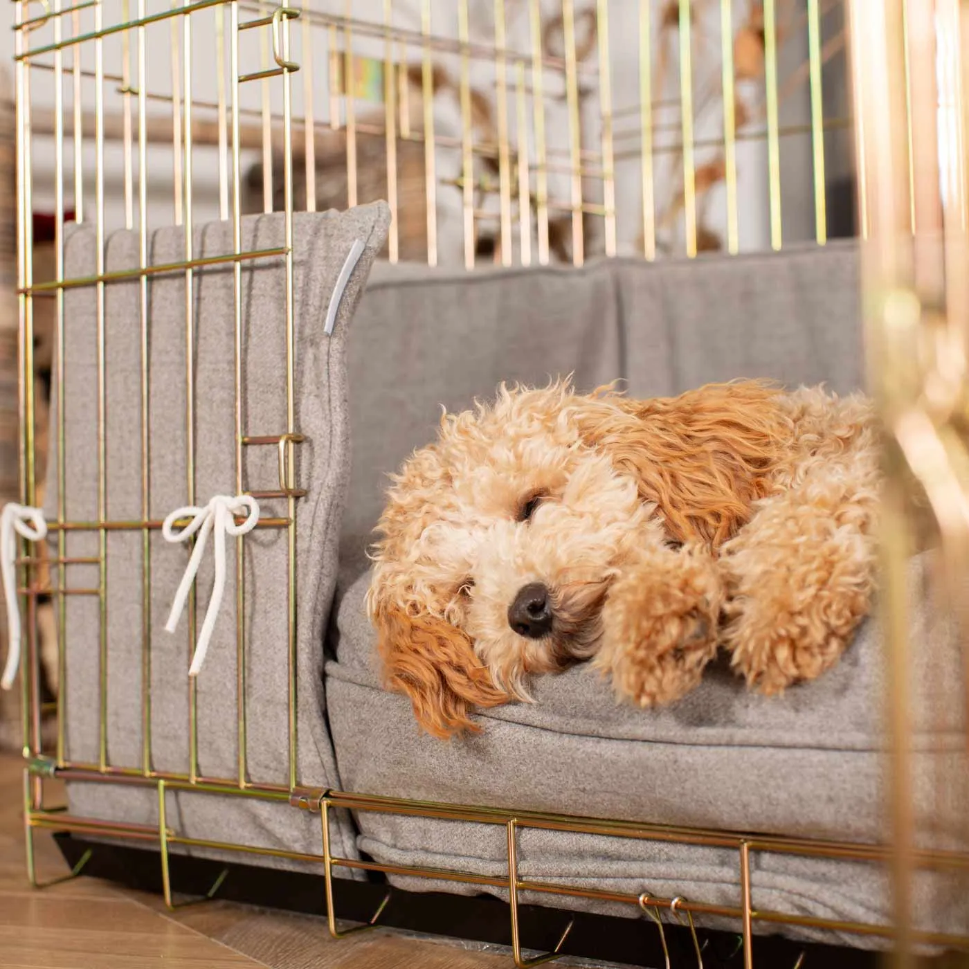 Dog Crate Bumper in Inchmurrin Ground by Lords & Labradors