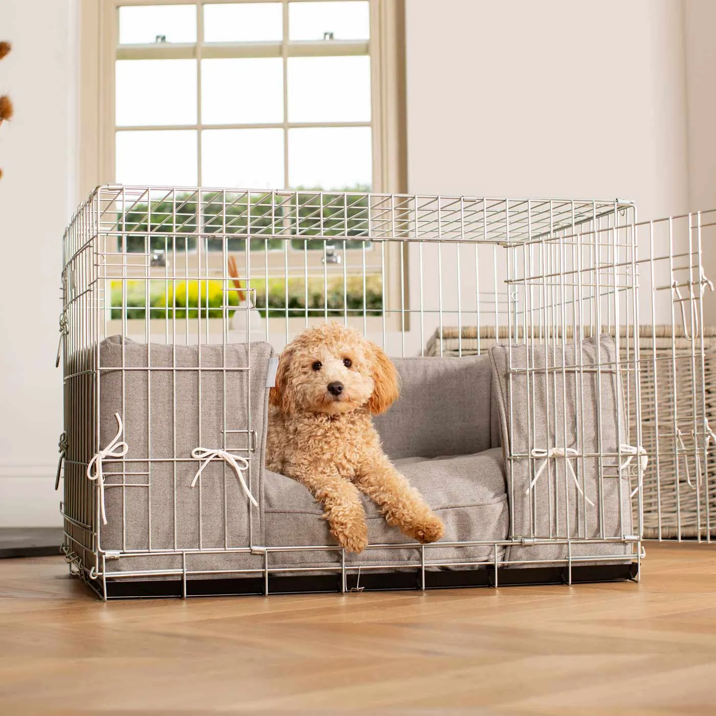 Dog Crate Bumper in Inchmurrin Ground by Lords & Labradors
