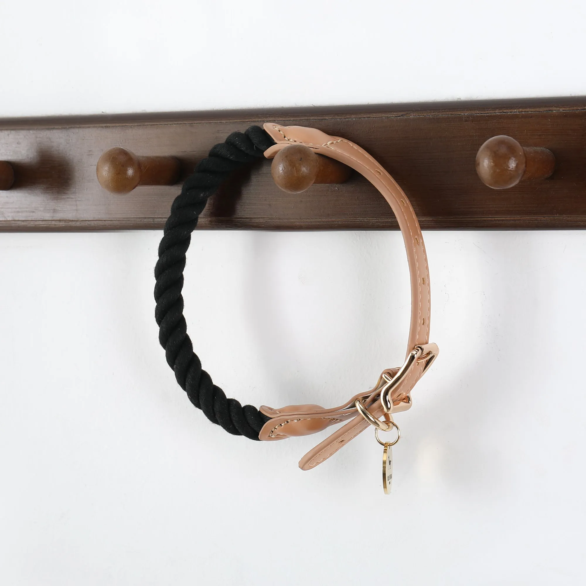WANDER ROPE COLLAR BLACK